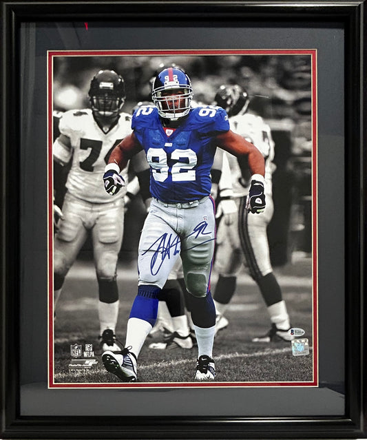 NEW YORK GIANTS MICHAEL STRAHAN SIGNED 16X20 PHOTO DOUBLE MATTED AND FRAMED 20X24 CERTIFIED BECKETT